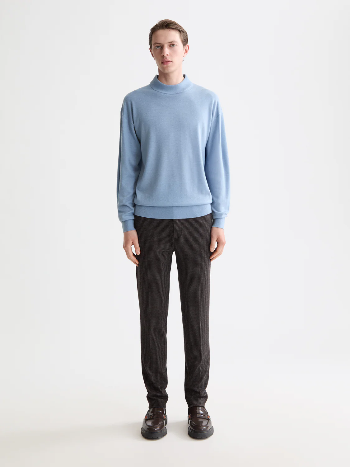 Seasonal Core - Mott - Tailored Jersey Yarn Dyed Chino