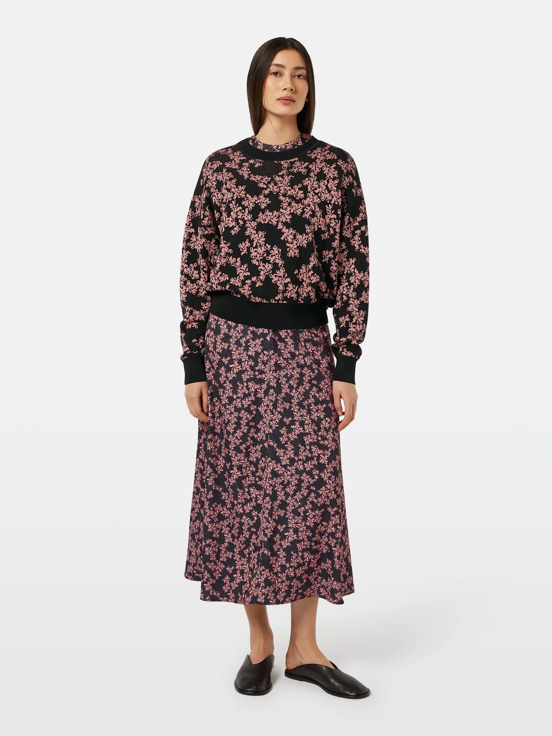 Floral Jacquard Relaxed Pullover