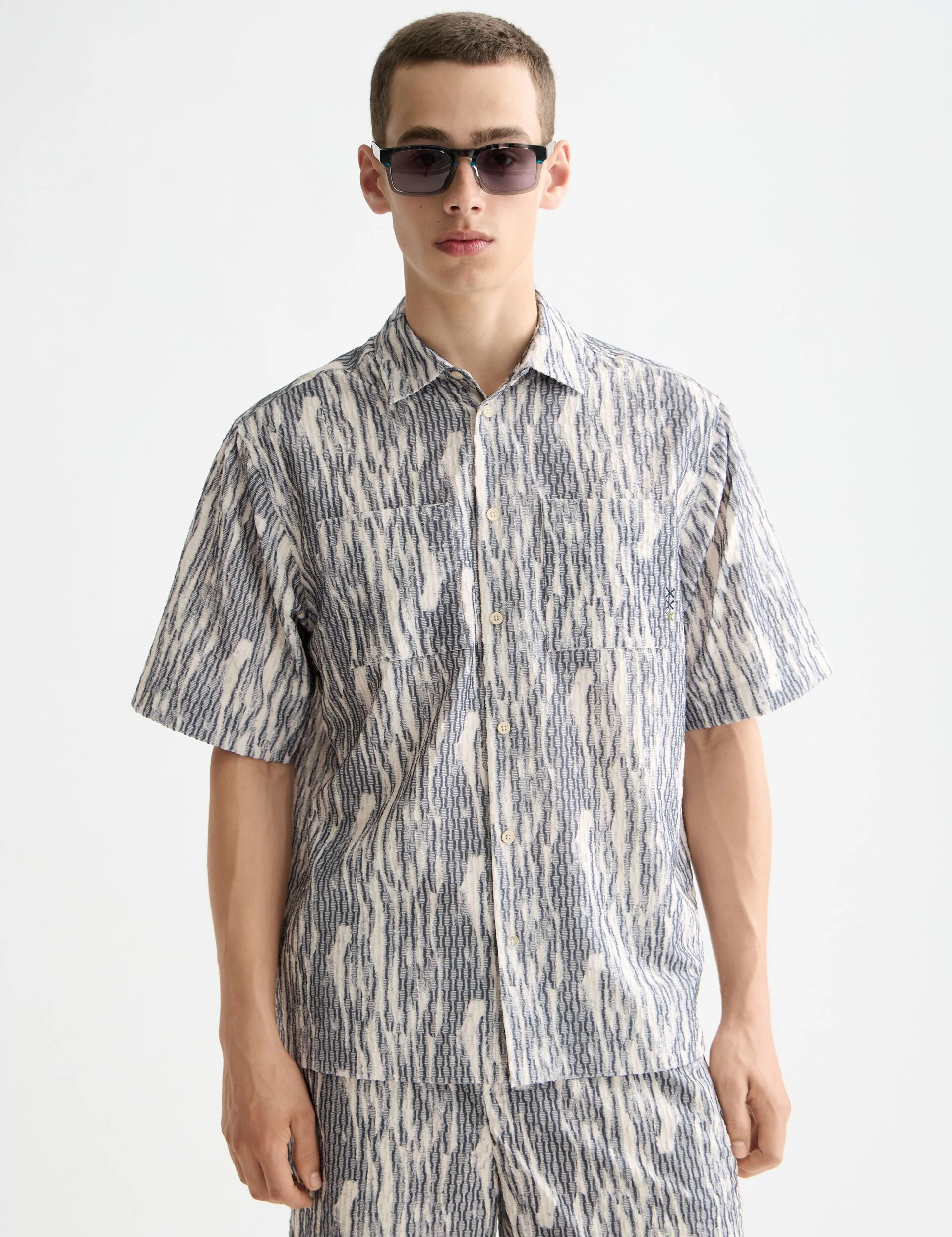 Jacquard short-sleeved shirt