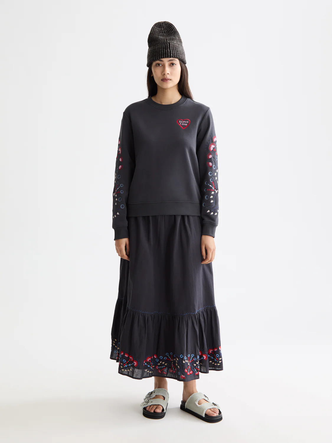 Embroidered Regular Fit Sweatshirt