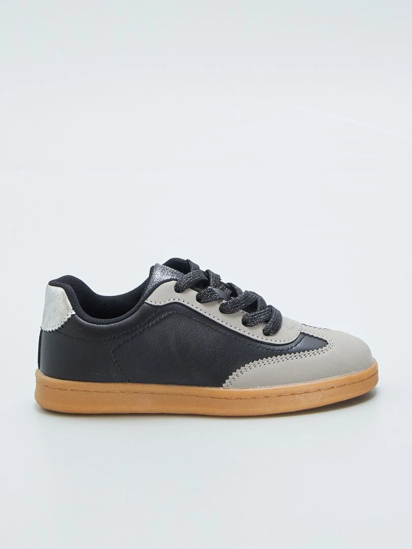 Baskets basses lacets fantaisies Noir