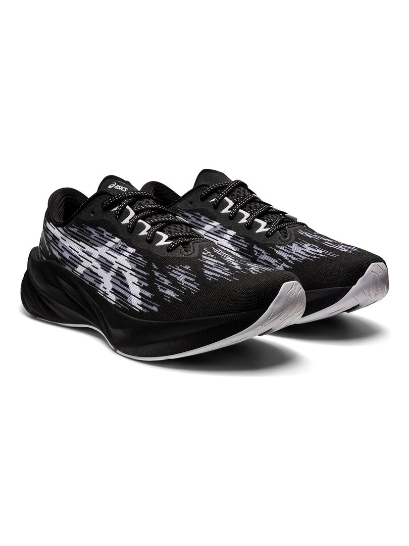 Chaussures Running Novablast 3   Noir