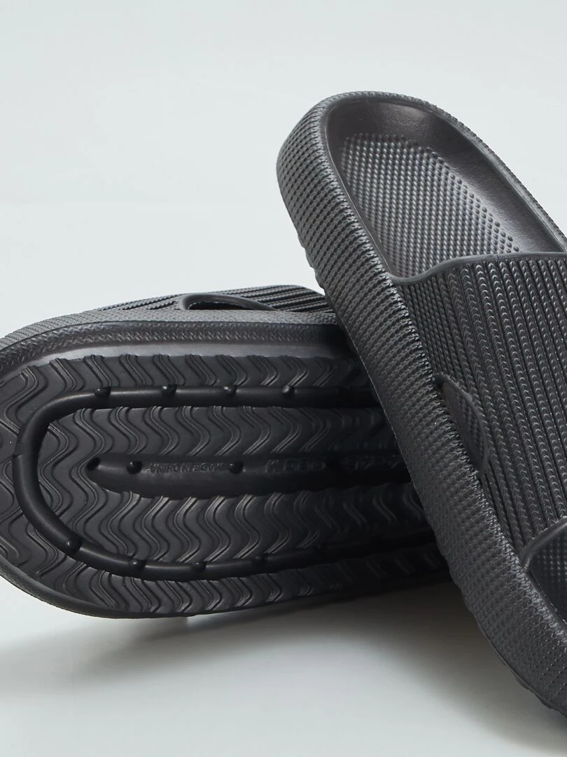 Sandales en plastique moulé   noir