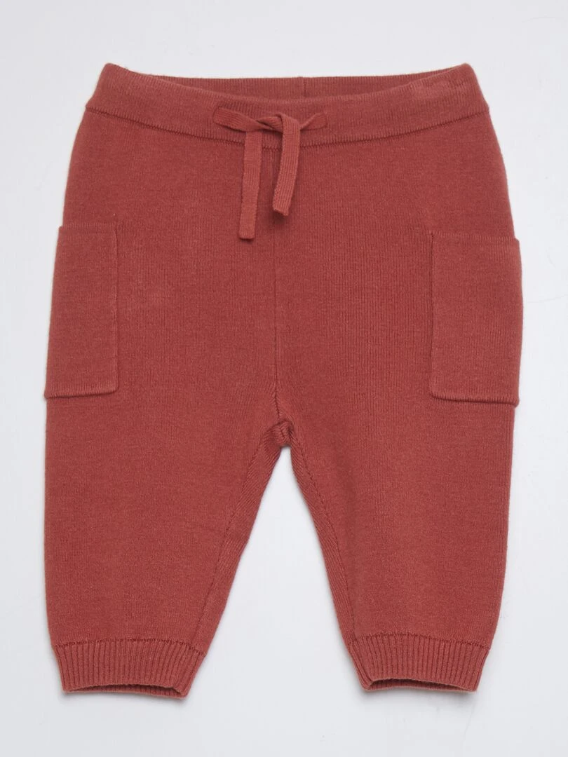 Pantalon de jogging avec poches plaquées + chaussettes Rouge