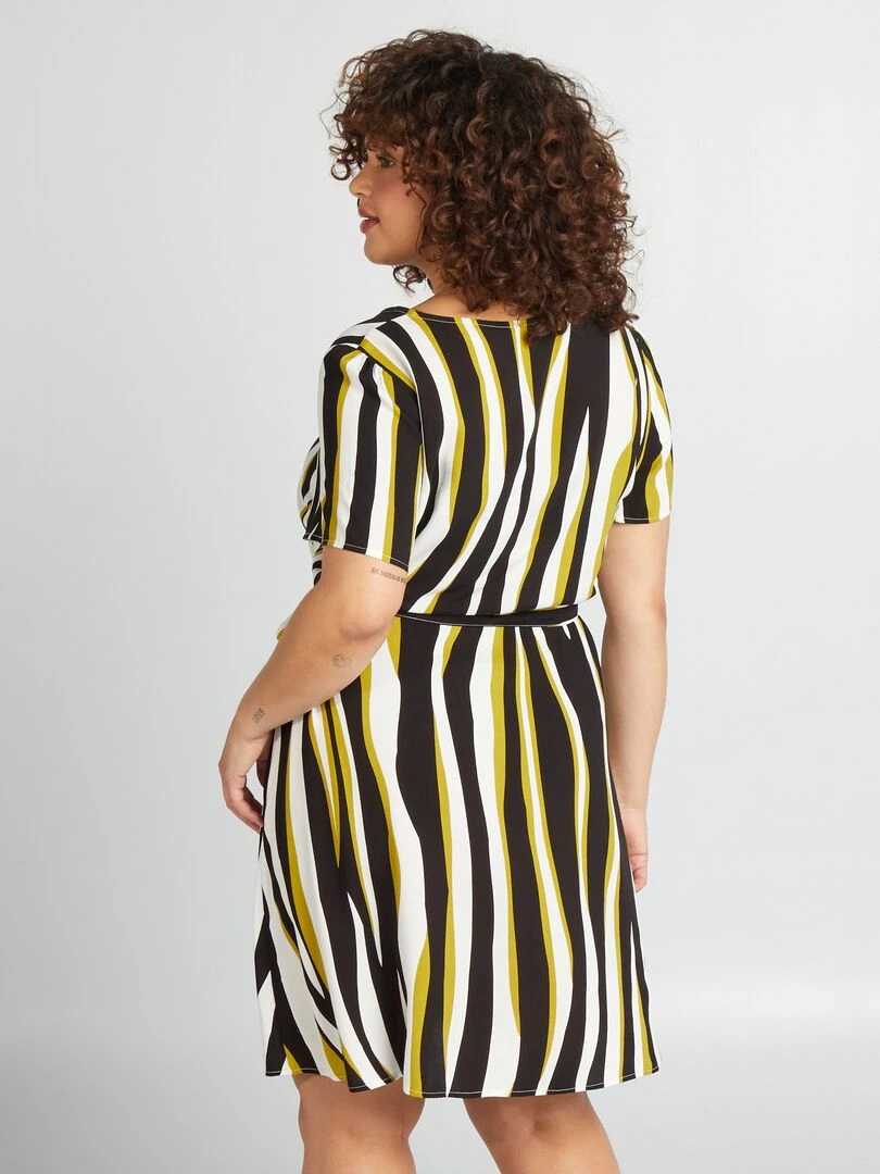 Robe courte imprimée 'Vero Moda Curve'   Noir