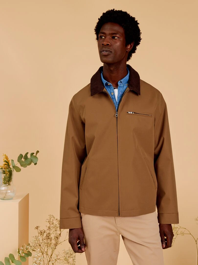 Veste courte avec col en velours   Beige