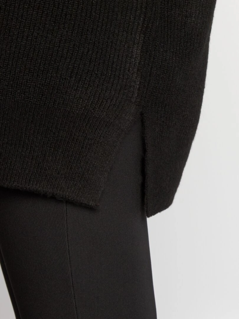 Pull en maille côtelée à col montant   noir
