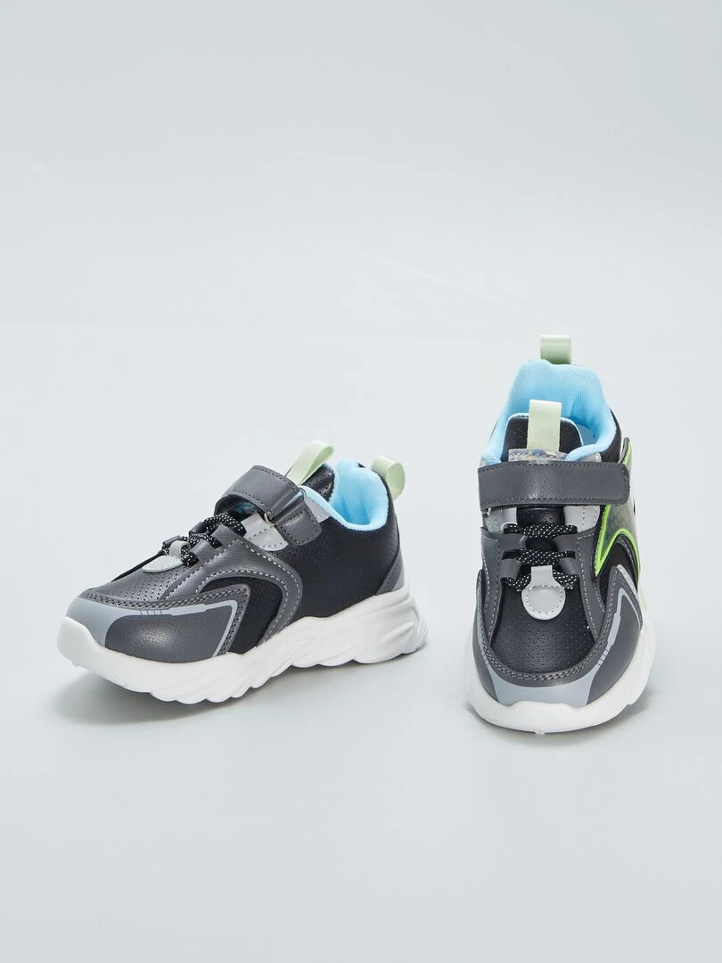 Baskets à scratchs   Bleu