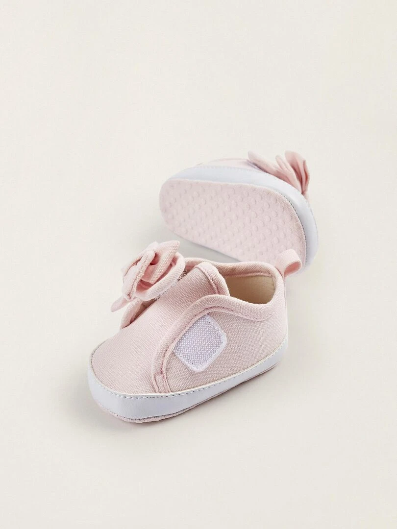 Baskets en tissu et cuir avec nœud pour nouveau né  NATURE TAKEOVER   Rose