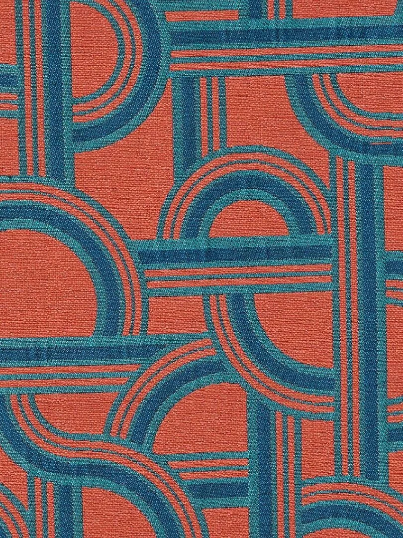 Housse de coussin aux couleurs de l’Orient Express. Rouge
