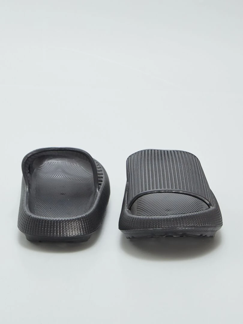 Sandales en plastique moulé   Noir