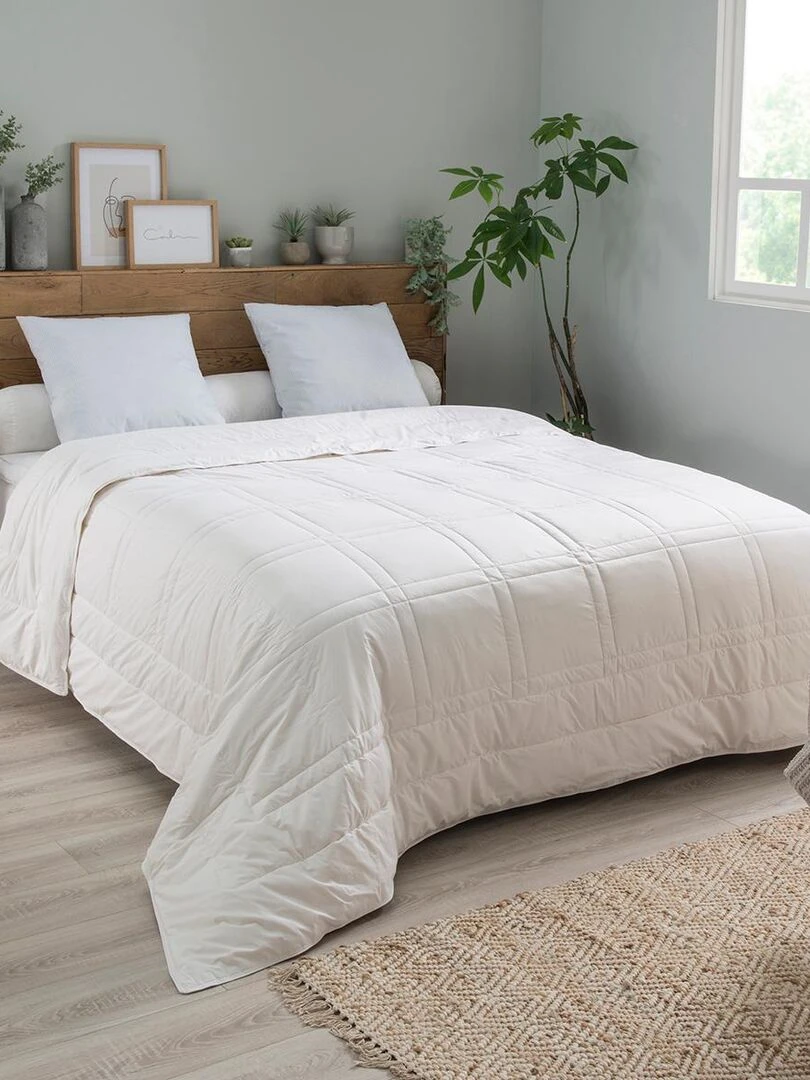 DUNLOPILLO Couette Shanghaï Légère Blanc