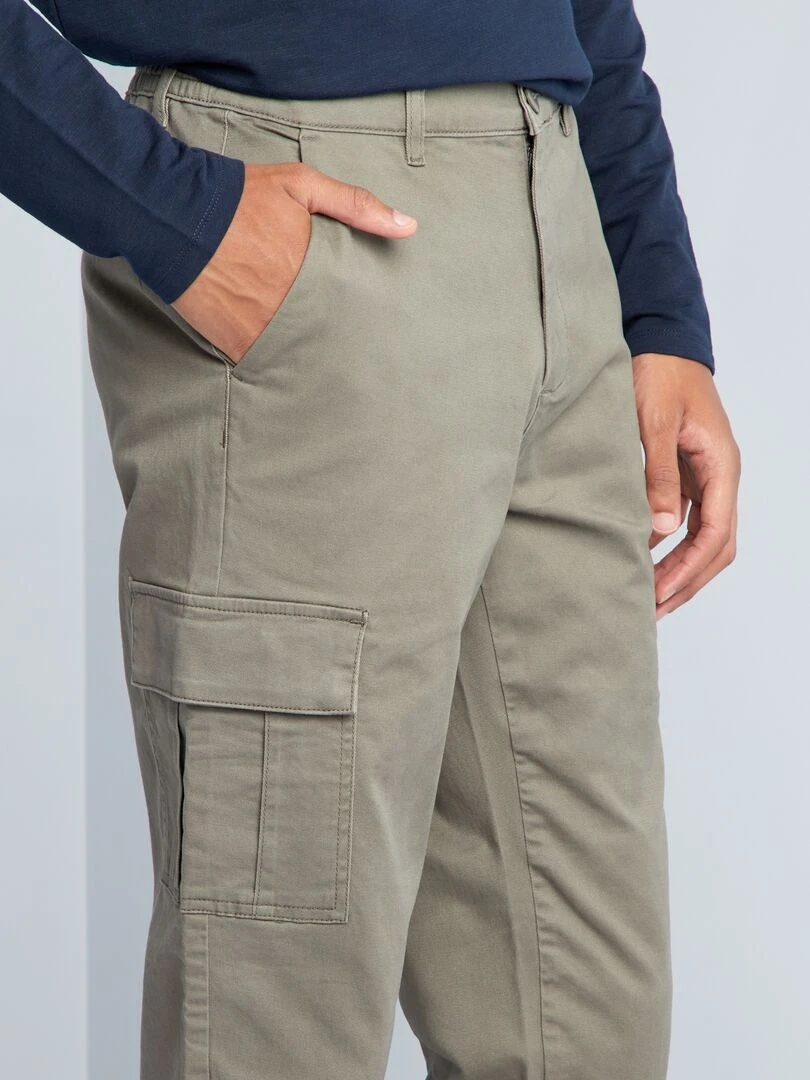 Pantalon droit avec poches sur les côtés +1m90   L36   Kaki