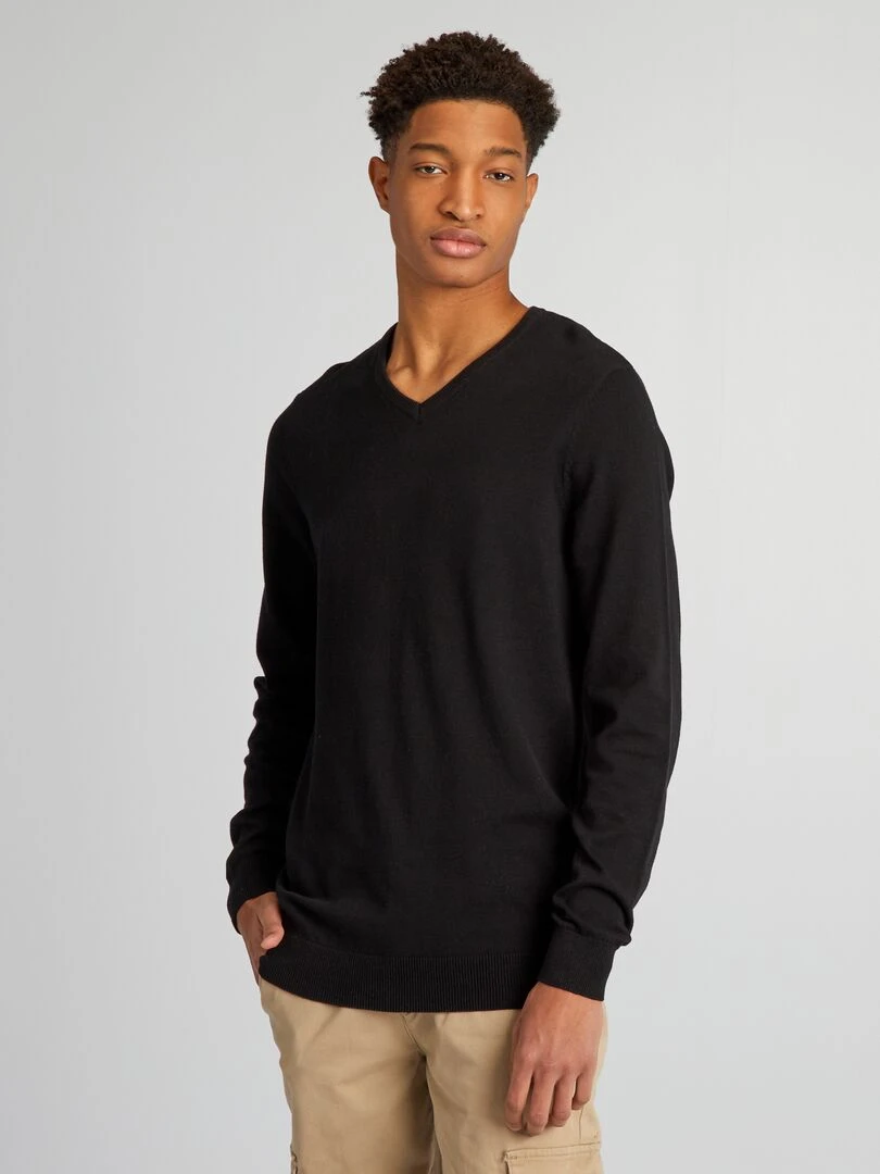 Pull en maille à col V + d'1m90   noir