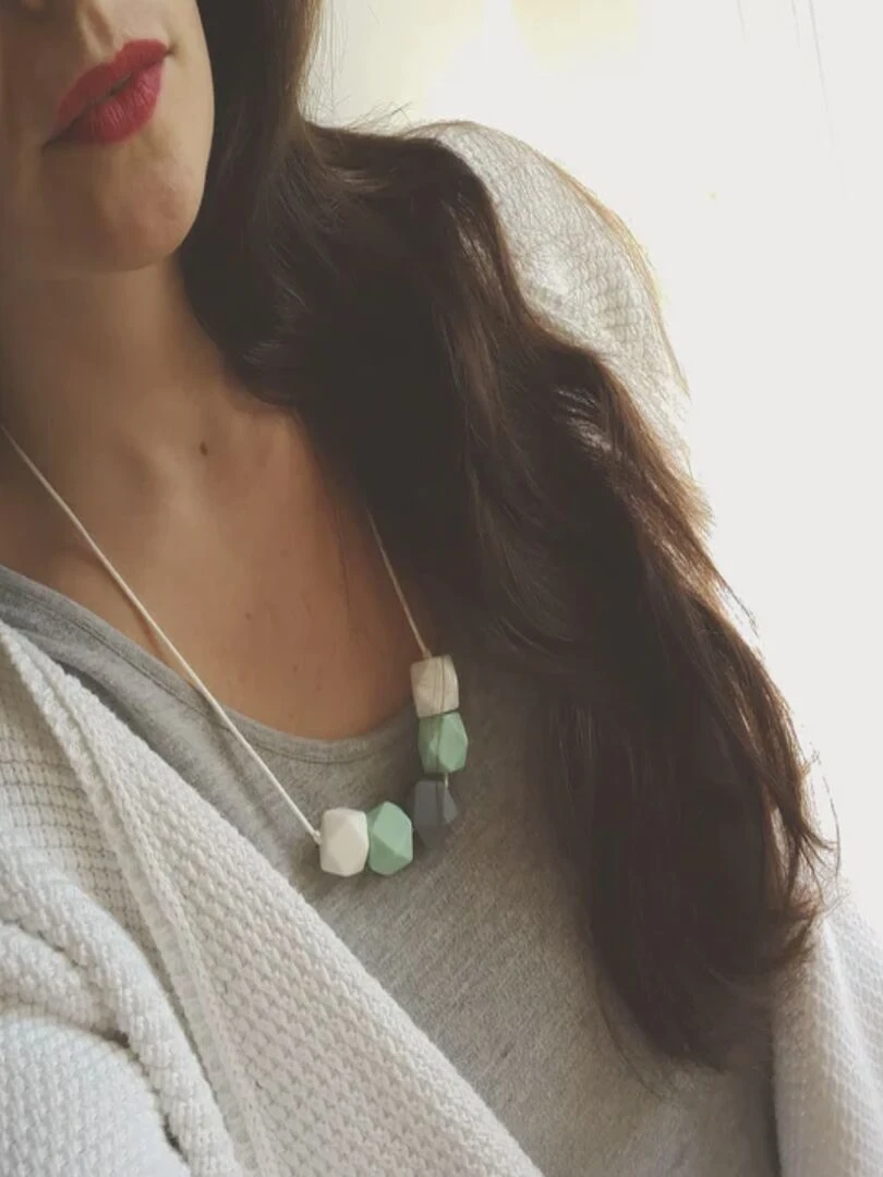 Collier d'allaitement Mini Geometric Blanc Vert Gris