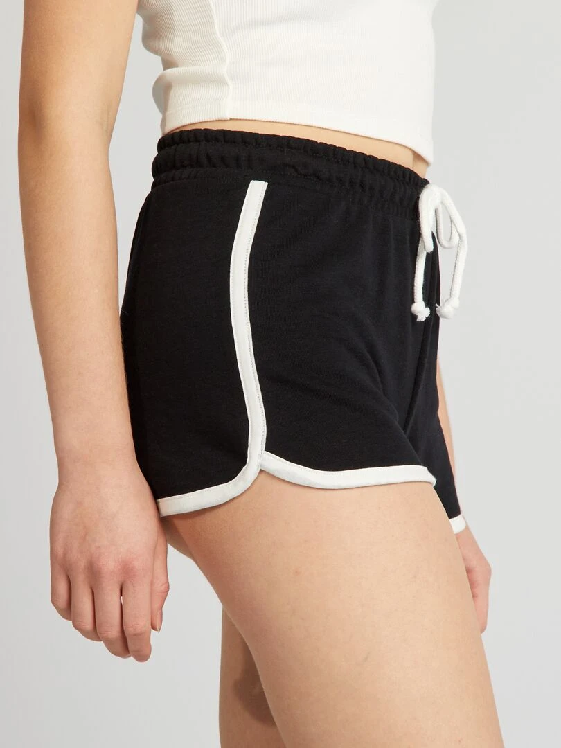 Short court sportswear   noir