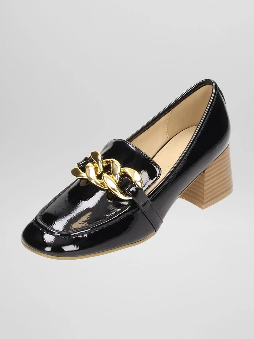 Mocassins vernis à talon Noir