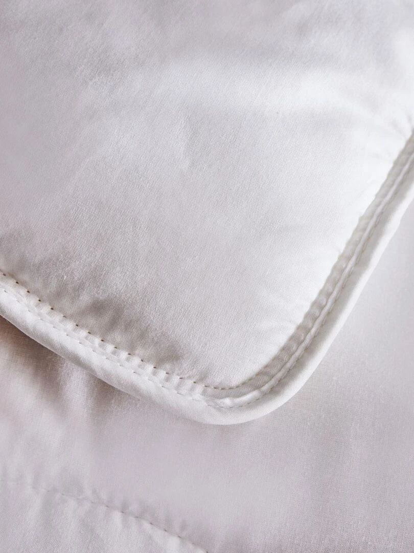 DUNLOPILLO   Couette Confort Serein   Chaude   Blanc