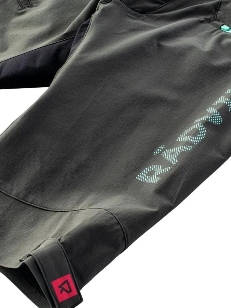 Radvik   Short XRAY   Vert kaki