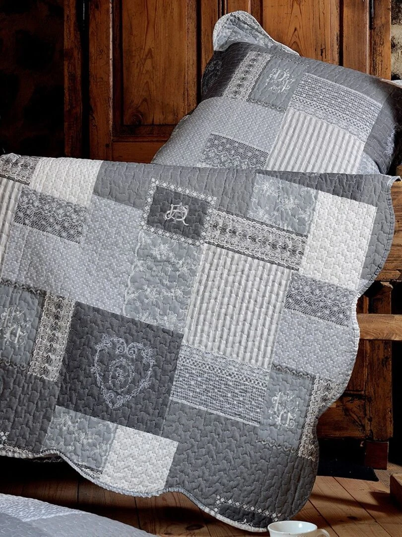 Boutis 240x260 avec 2 taies et sac Arkansas gris Gris