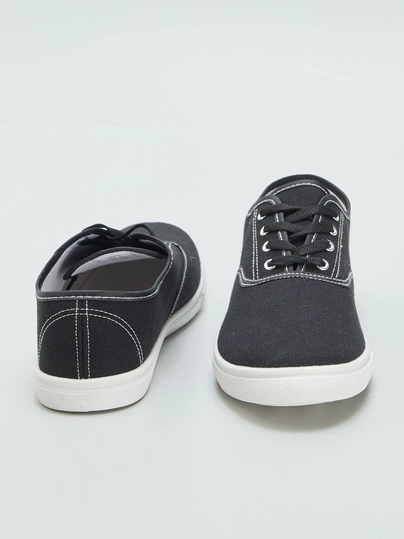 Baskets en toile   Noir