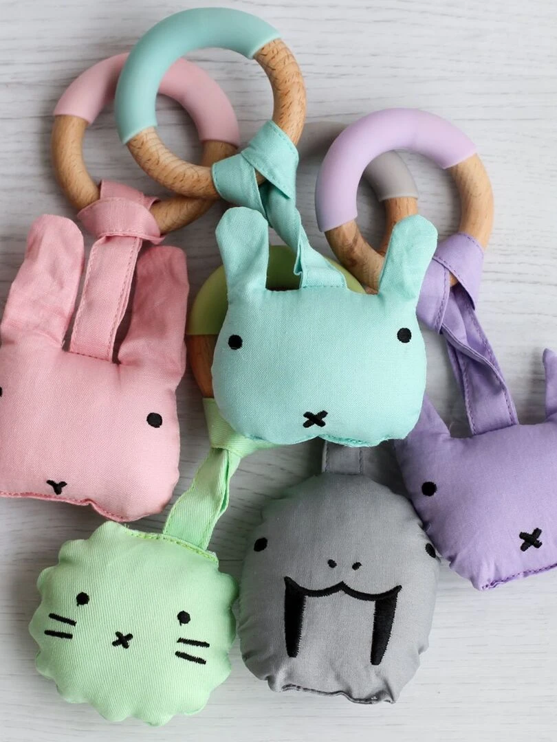 Anneau de dentition avec peluche  Animal   Gris
