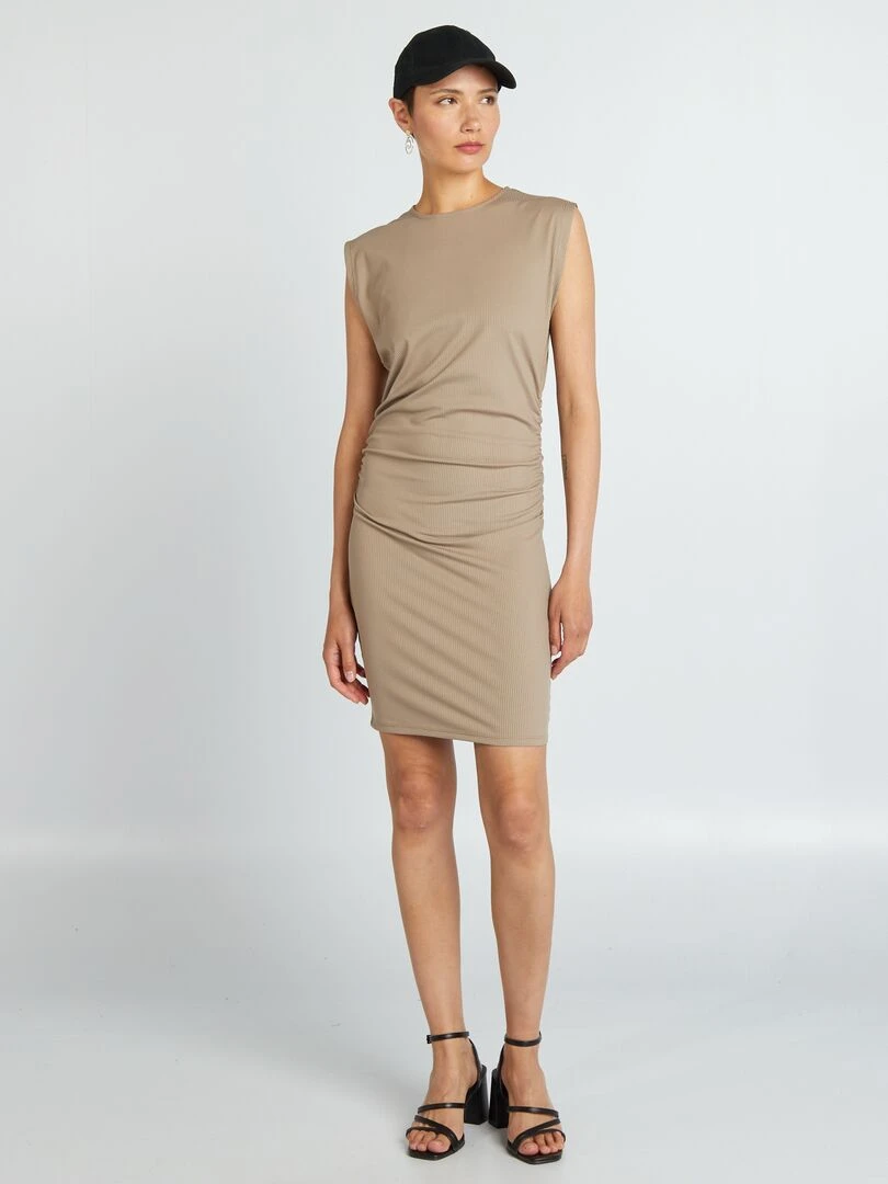 Robe moulante en maille côtelée   Beige