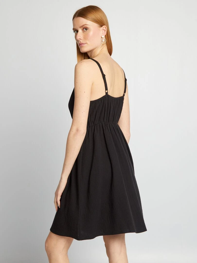 Robe courte unie à fines bretelles   noir