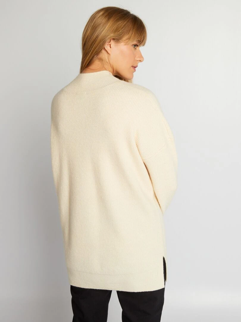 Pull en maille côtelée à col montant   Crème