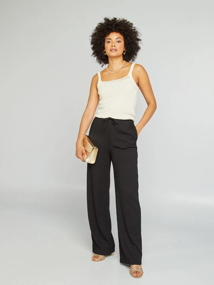 Top en crochet et fines bretelles Beige