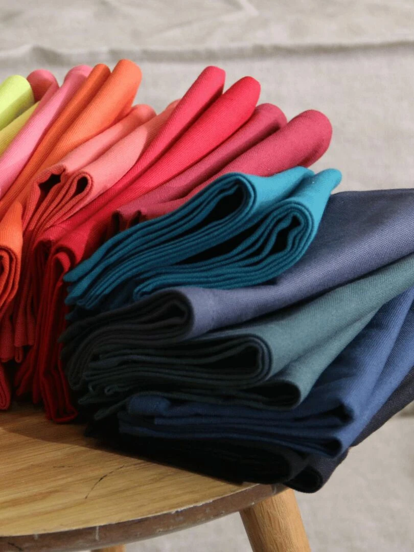 Serviette de table unie et colorée Bleu marine