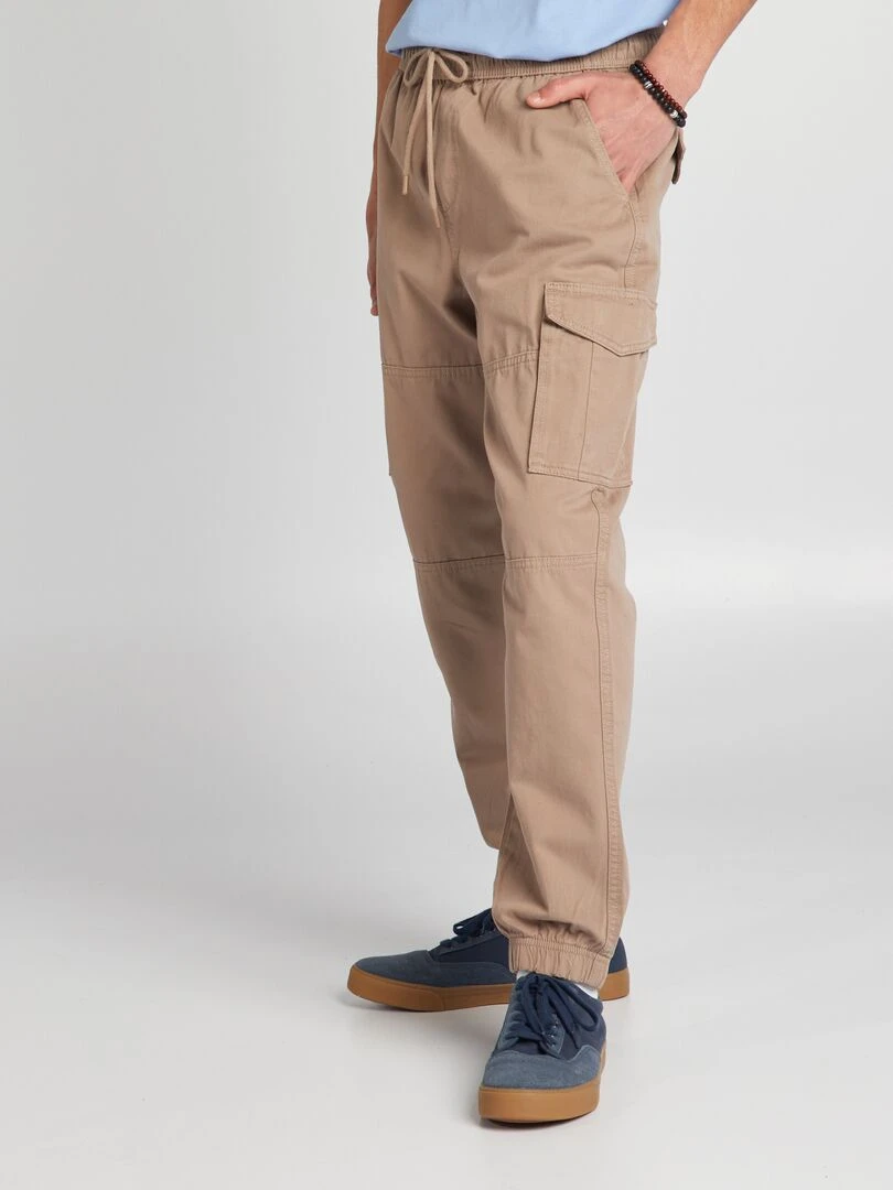 Pantalon avec poches sur les côtés Beige