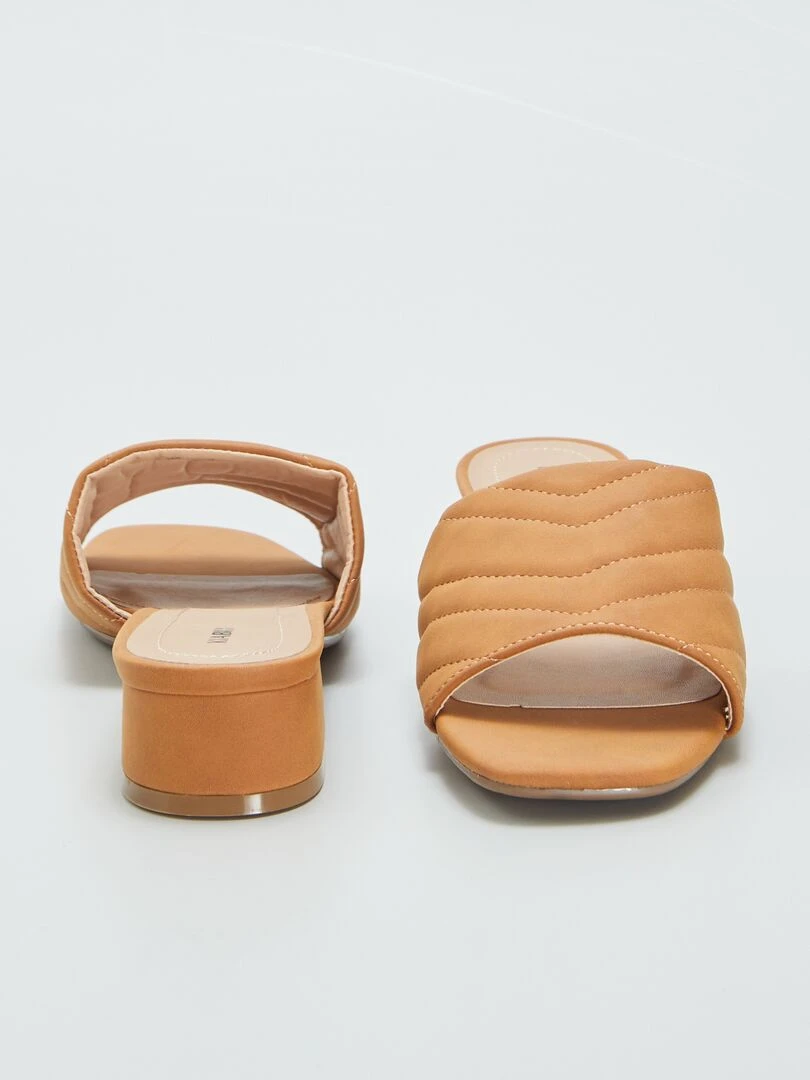 Mules à talons avec bride matelassée   Camel