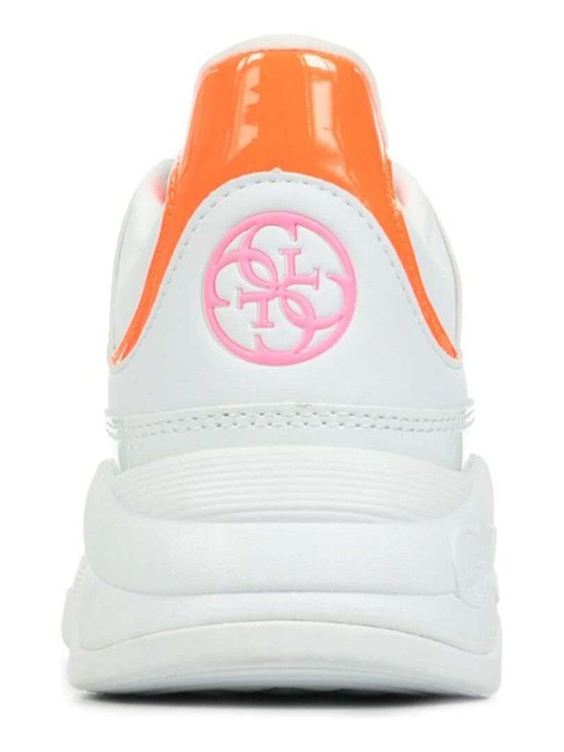 Baskets Guess Saucey   Blanc