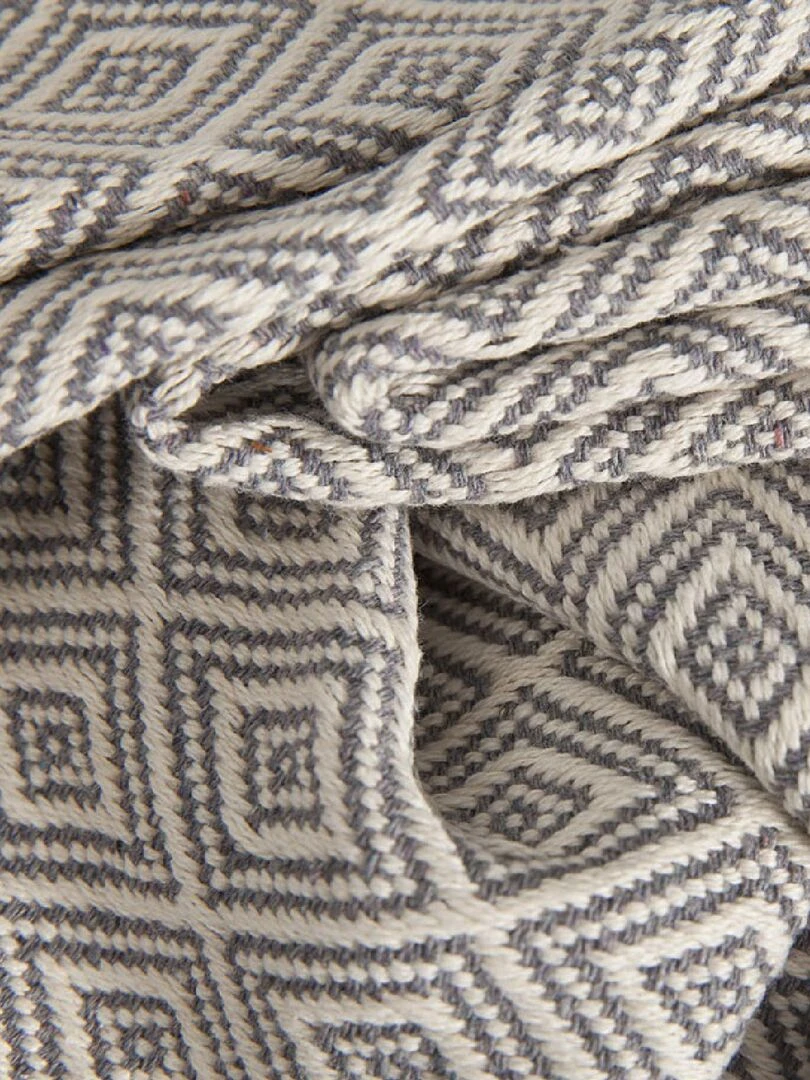 Rideau cossu et géométrique   Blanc