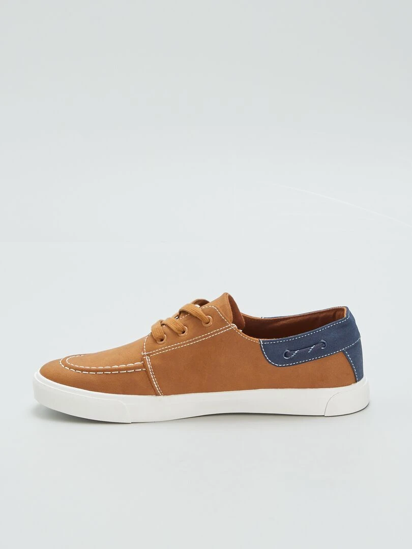 Chaussures bateau à lacets   Marron