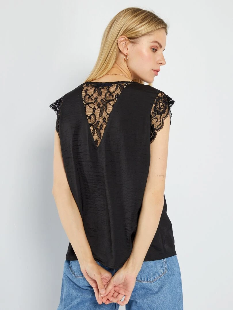 Blouse satinée avec dentelle noir