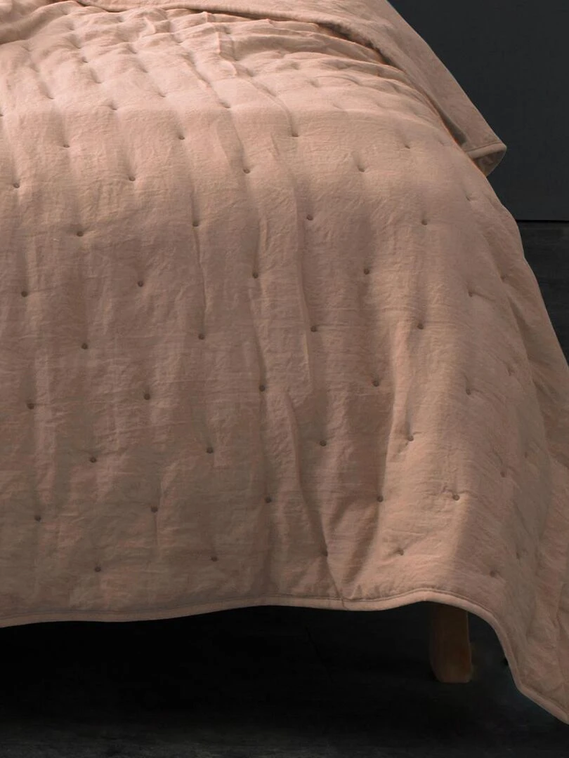 Couvre lit matelassé et moelleux Rose clair
