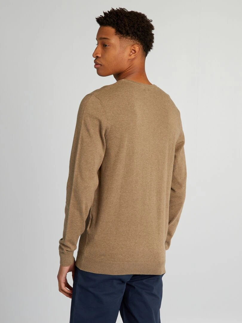Pull en maille à col V + d'1m90   Beige
