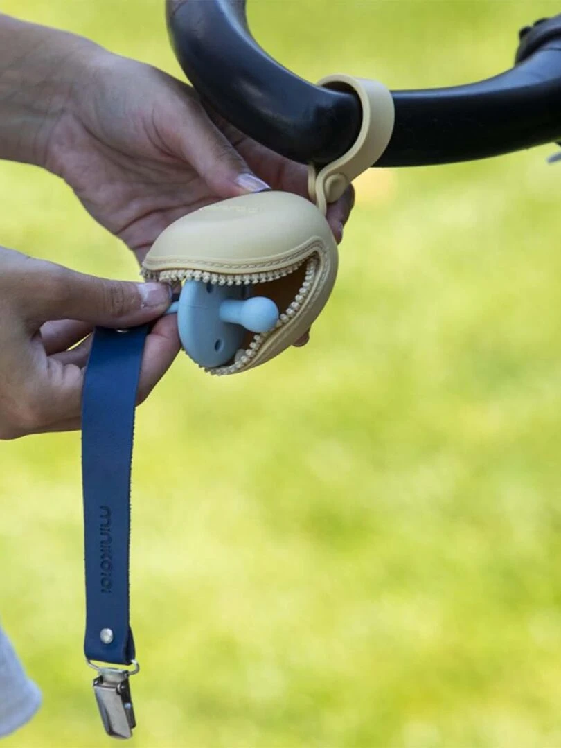 Range sucette zippé en silicone   Marron
