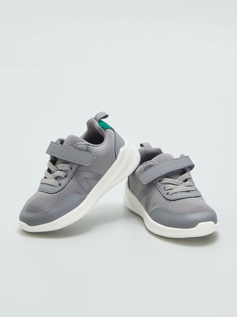 Baskets basses de running   Gris