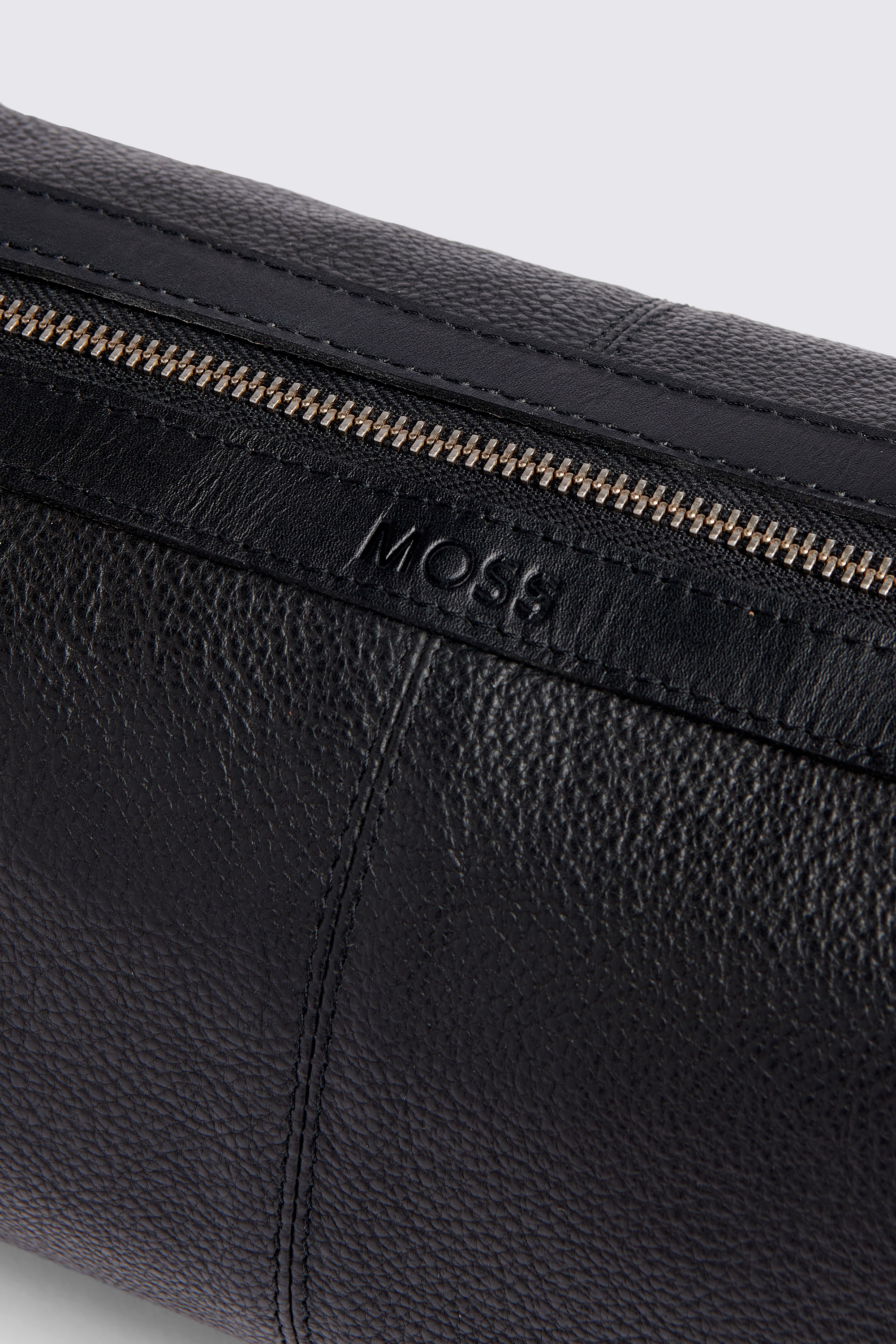 Black Grained Leather Washbag   Buy Online at Moss