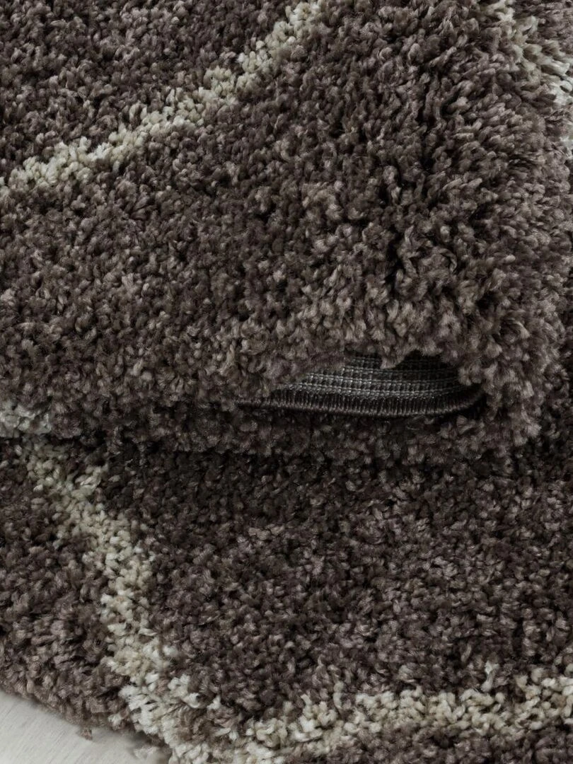 Tapis berbère style SHAGGY A OEKO TEX®   Marron