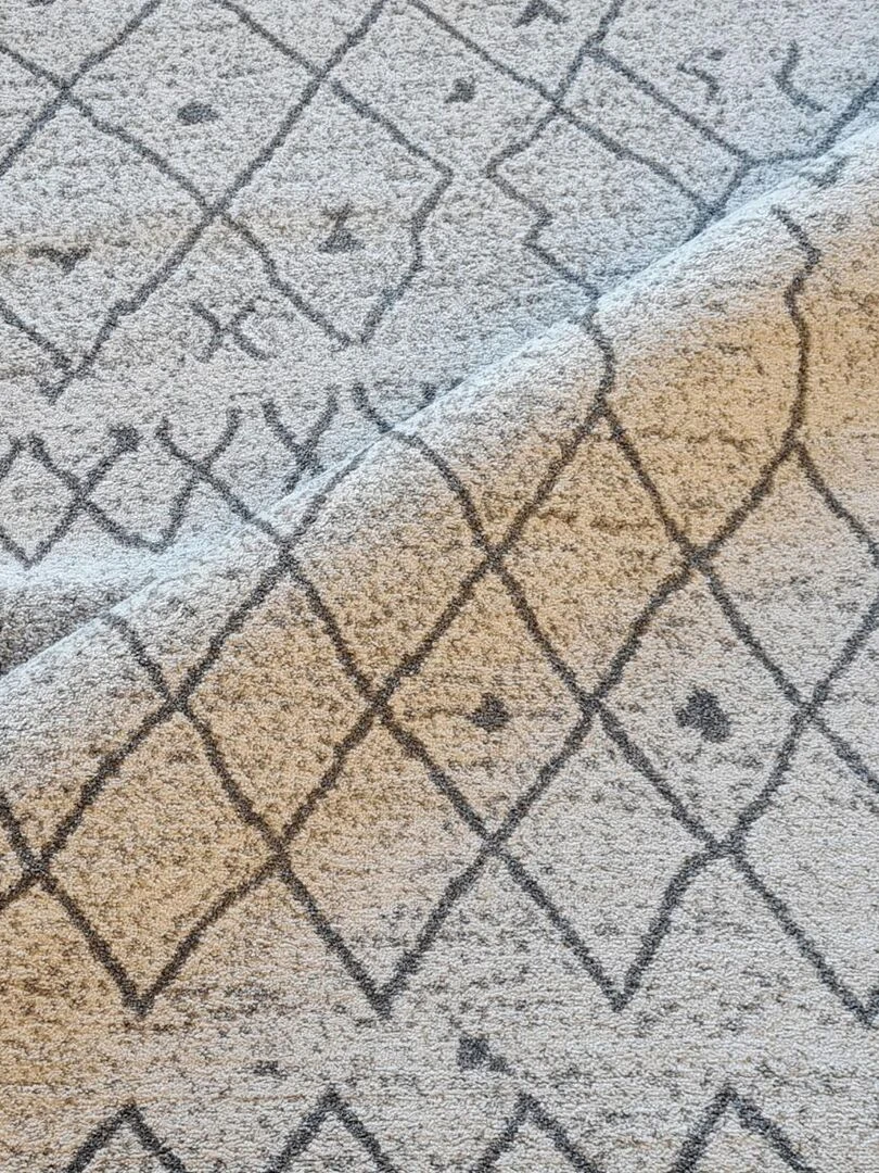 Tapis berbère style ESSAOUER OEKO TEX®   Ecru