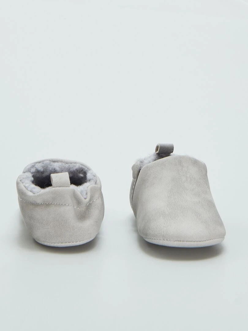 Chaussons en suédine fourrés   Gris