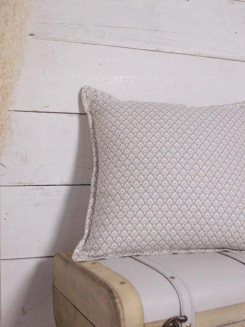 Coussin décoration imprimé 'SLOW LIFE KARMA' 'TODAY' Beige
