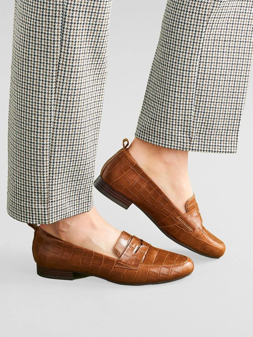 Mocassins aspect croco Damart Camel