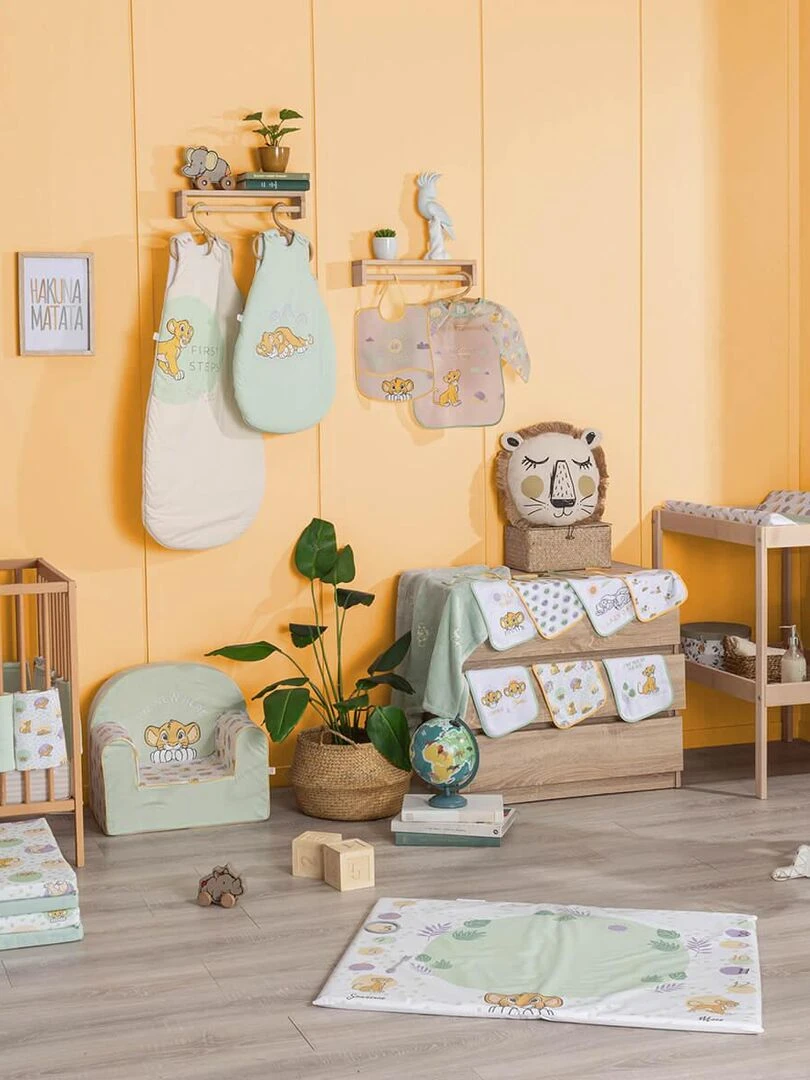 Tapis de jeu en PVC 72x92 cm avec étapes bébé Roi Lion Cosy Time   Vert tilleul