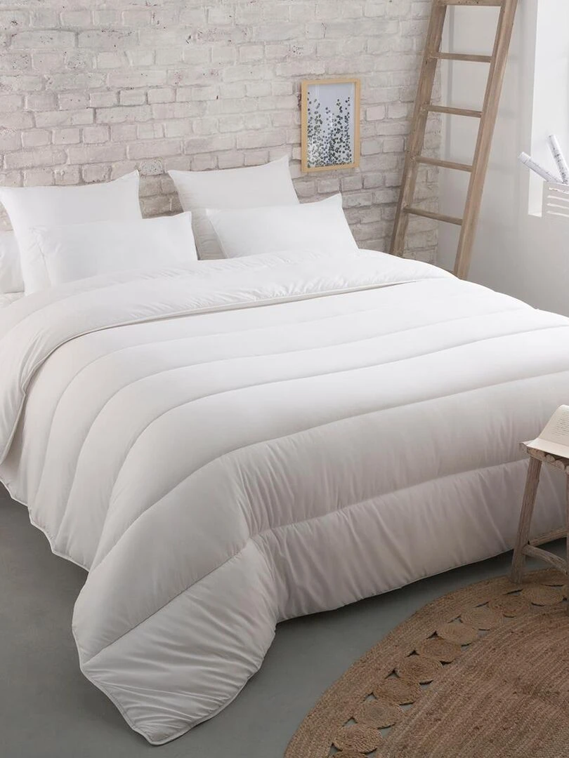 DUNLOPILLO Couette Respirante Tempérée Blanc
