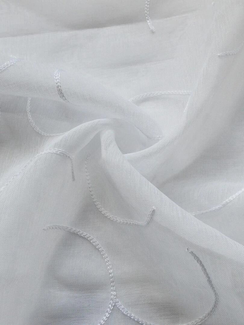 Voilage tamisant en étamine brodée   Blanc